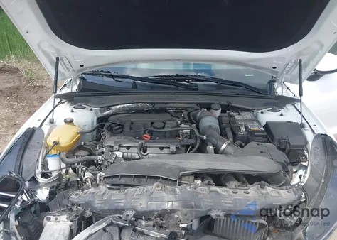 2021 Kia K5 Lxs из США, поврежденный, VIN 5XXG14J23MG053301